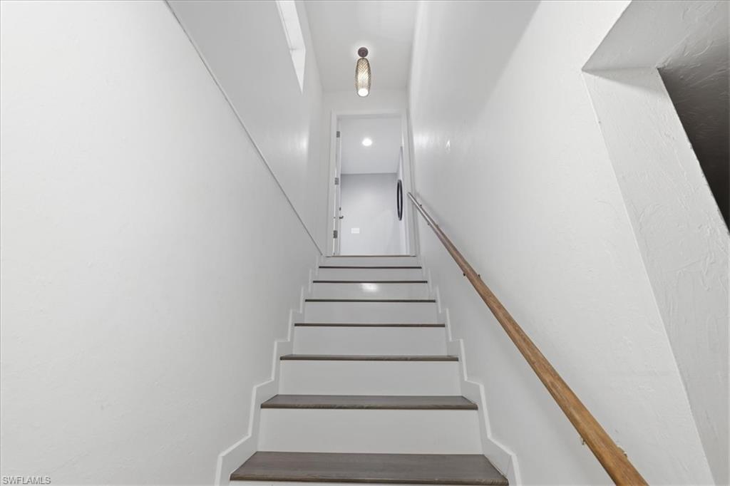 HENDRY CREEK - Residential