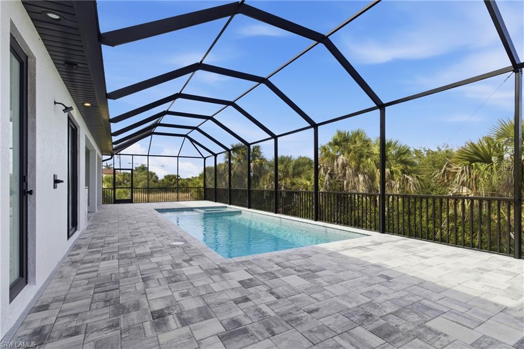 SOUTH GULF COVE - Residential