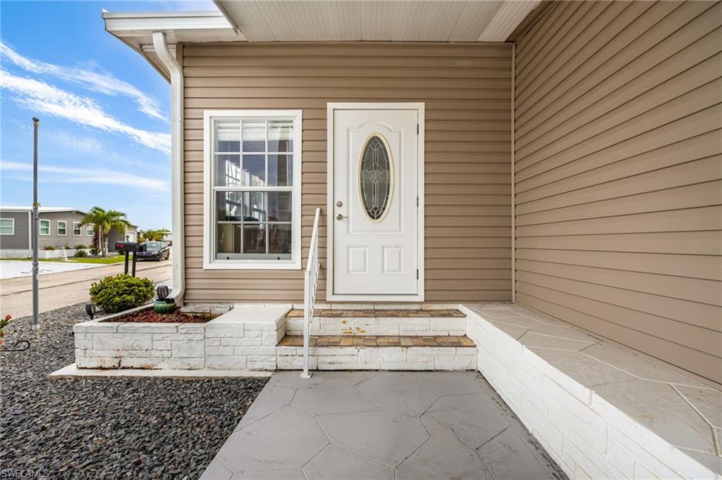 SIX LAKES COUNTRY CLUB - Residential