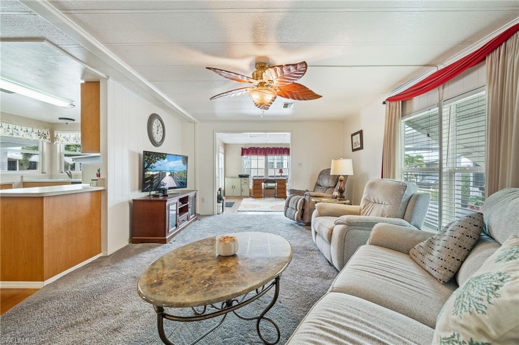 SIX LAKES COUNTRY CLUB - Residential