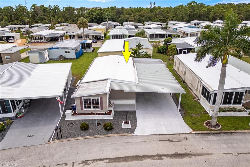 SIX LAKES COUNTRY CLUB - Residential