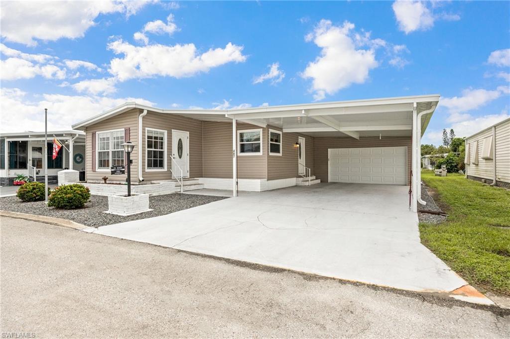 SIX LAKES COUNTRY CLUB - Residential