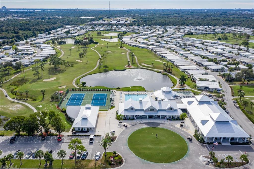 SIX LAKES COUNTRY CLUB - Residential
