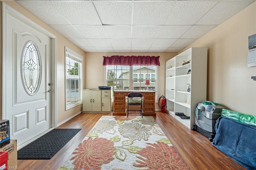 SIX LAKES COUNTRY CLUB - Residential