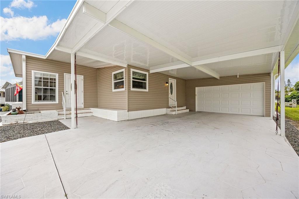 SIX LAKES COUNTRY CLUB - Residential