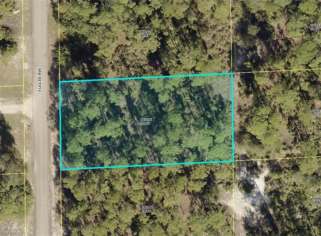 LEHIGH ACRES - Land