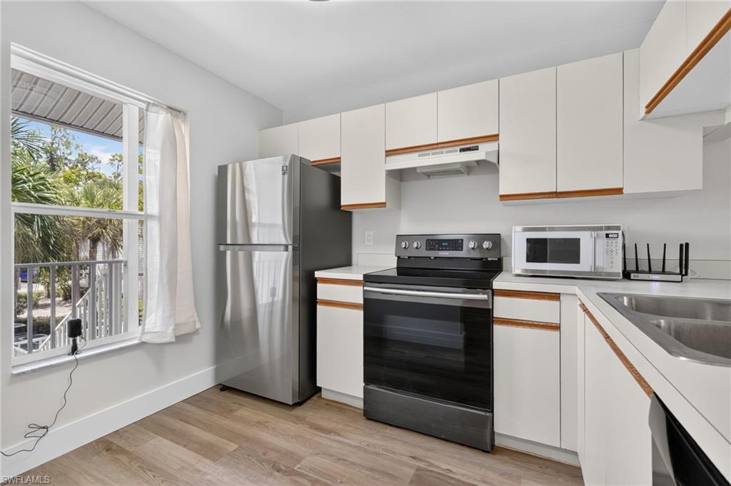 COURTYARD VILLAGE - Residential Lease