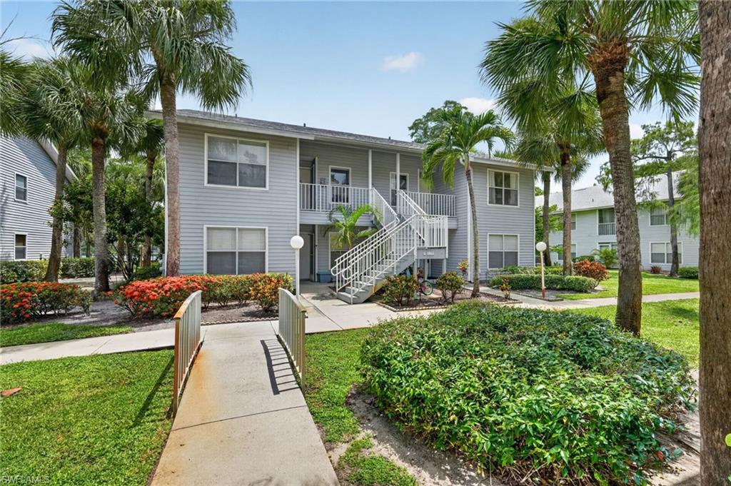 Move-in ready, this beautifully 3-bedroom, 2-bath condominium offers the perfect blend of comfort, style, and convenience. The bright, open floor plan features luxury vinyl flooring throughout, a roomy kitchen with plenty cabinetry and stainless steel appliances, updated bathrooms, and spacious bedrooms filled with natural light. Enjoy your morning coffee or unwind in the screened lanai overlooking the beautifully maintained community.
Ideally located in the heart of Naples at 1915 Courtyard Way #G202, you’ll be just minutes from shopping, dining, grocery stores, parks, golf courses, and top-rated schools, with easy access to I-75 and only a short drive to Naples’ world-famous Gulf beaches. This home offers exceptional value in a prime location.