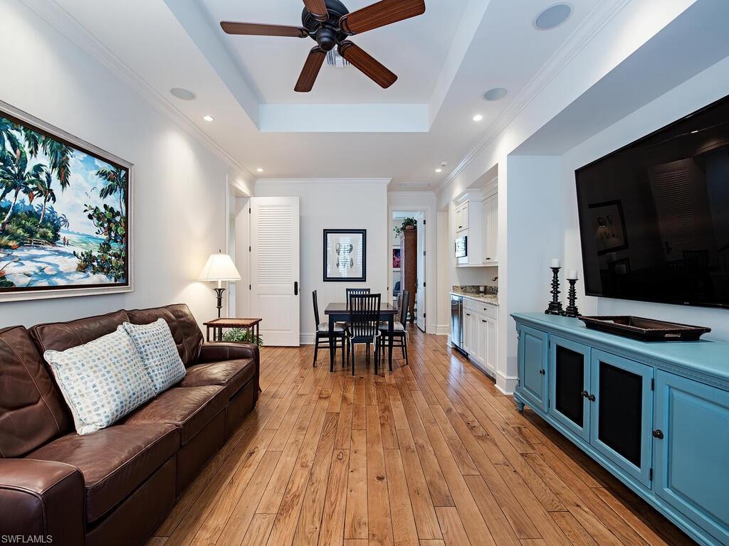 AQUALANE SHORES - Residential