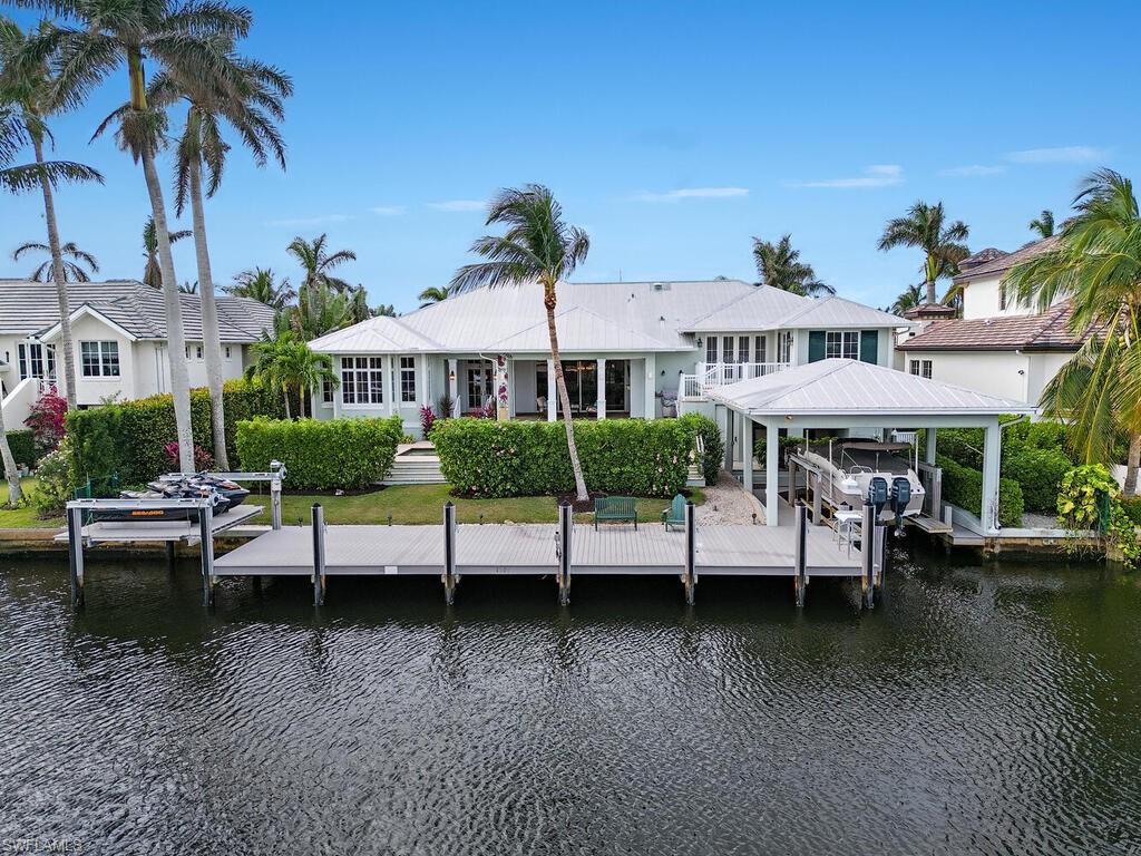 AQUALANE SHORES - Residential