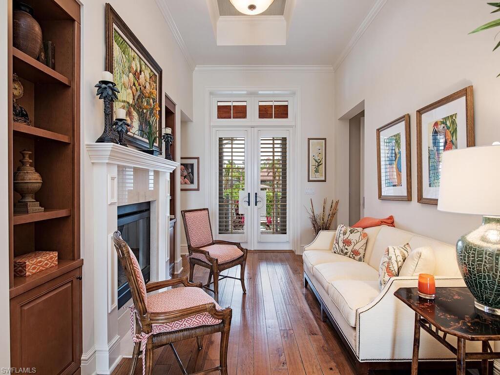 AQUALANE SHORES - Residential