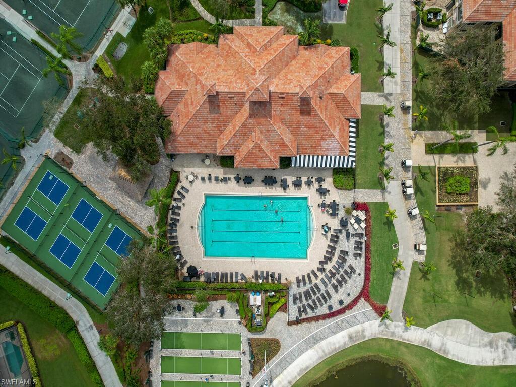 CLUBSIDE - Residential