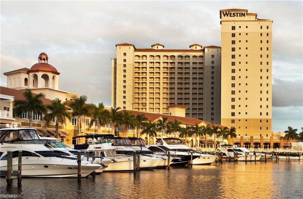 CAPE CORAL - Land