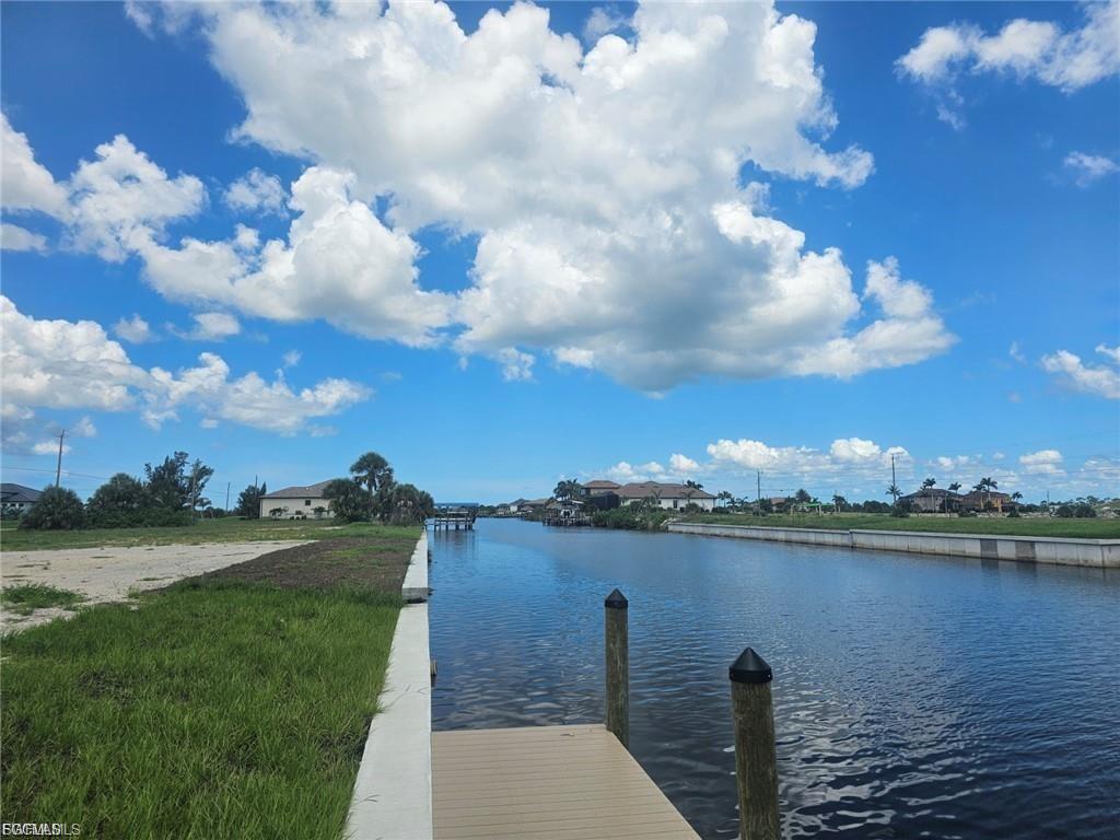 CAPE CORAL - Land