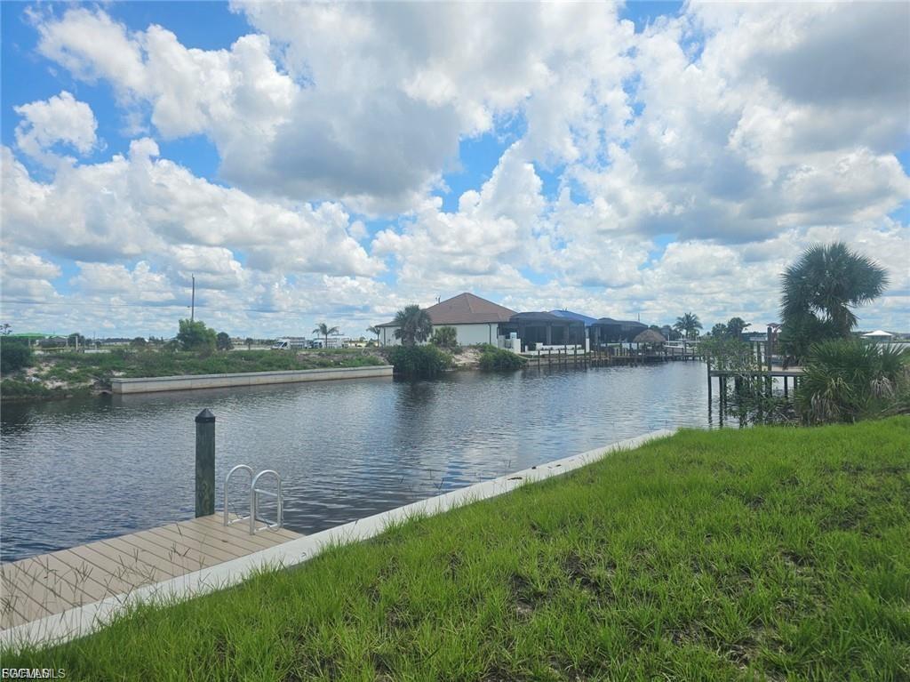 CAPE CORAL - Land