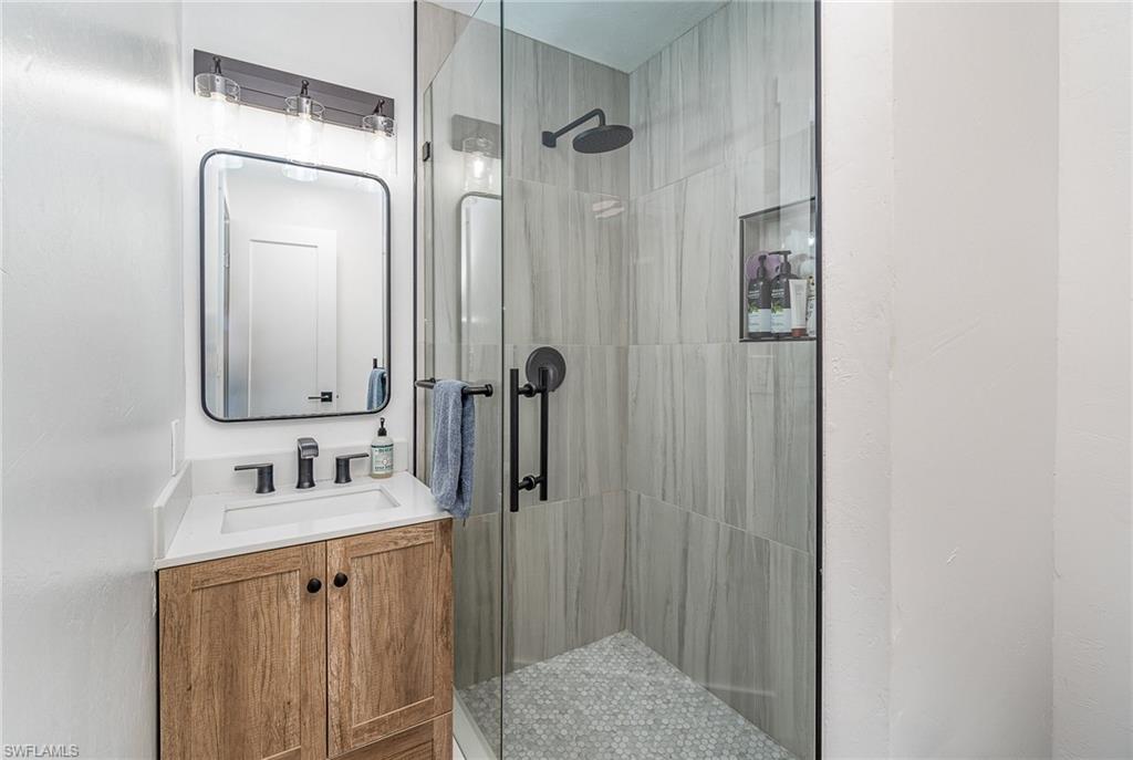 METES AND BOUNDS - Residential