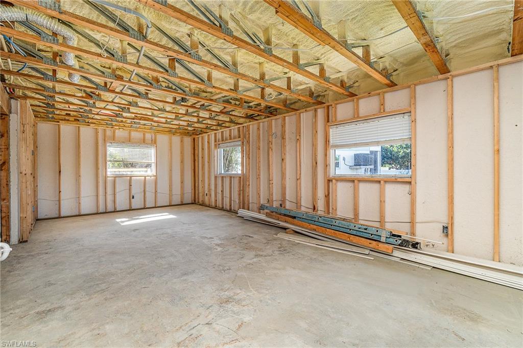 METES AND BOUNDS - Residential