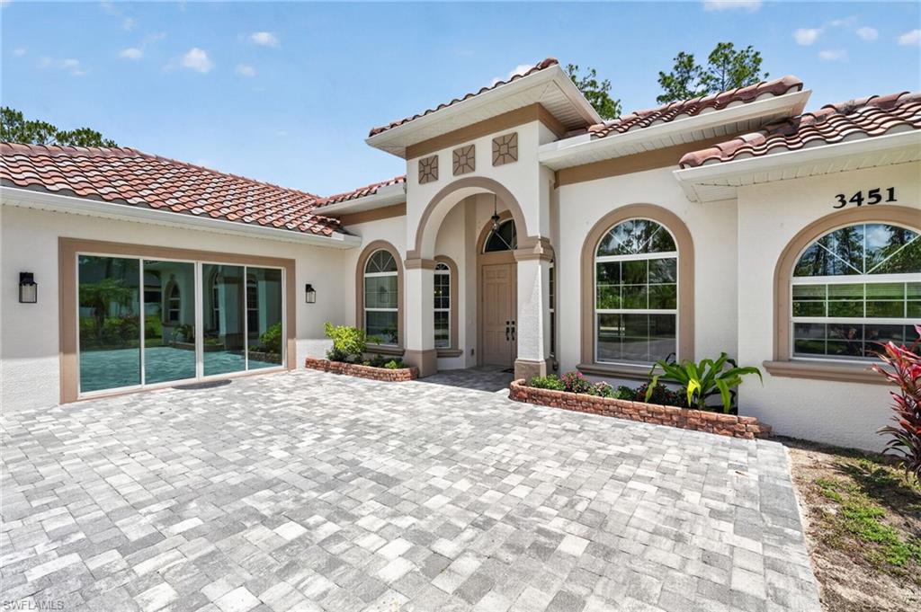 GOLDEN GATE ESTATES - Residential