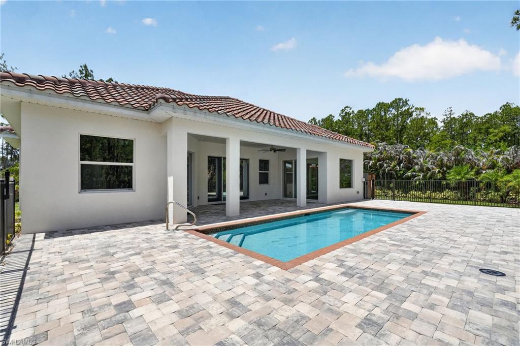 GOLDEN GATE ESTATES - Residential
