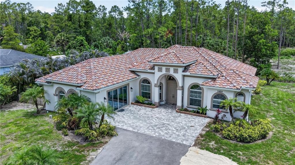 GOLDEN GATE ESTATES - Residential