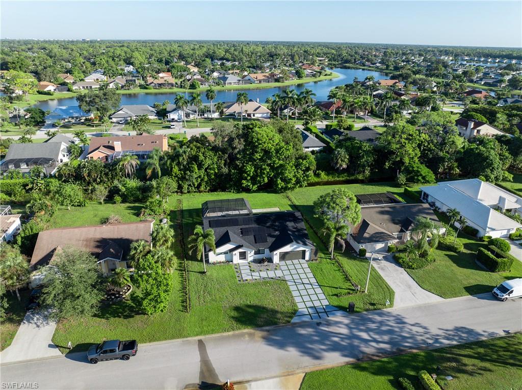 QUEENS PARK AT LAGO VERDE - Residential