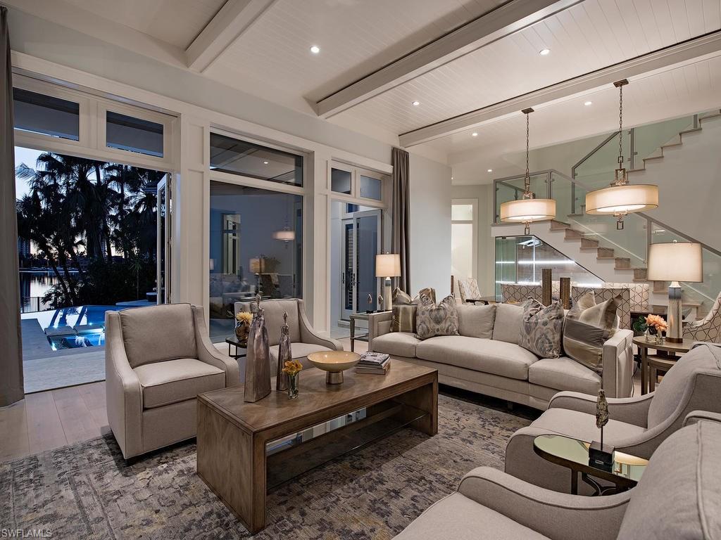 PARK SHORE - Residential
