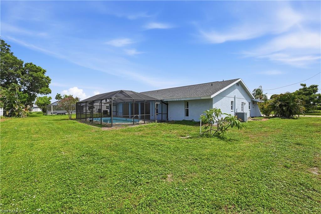 CAPE CORAL - Residential