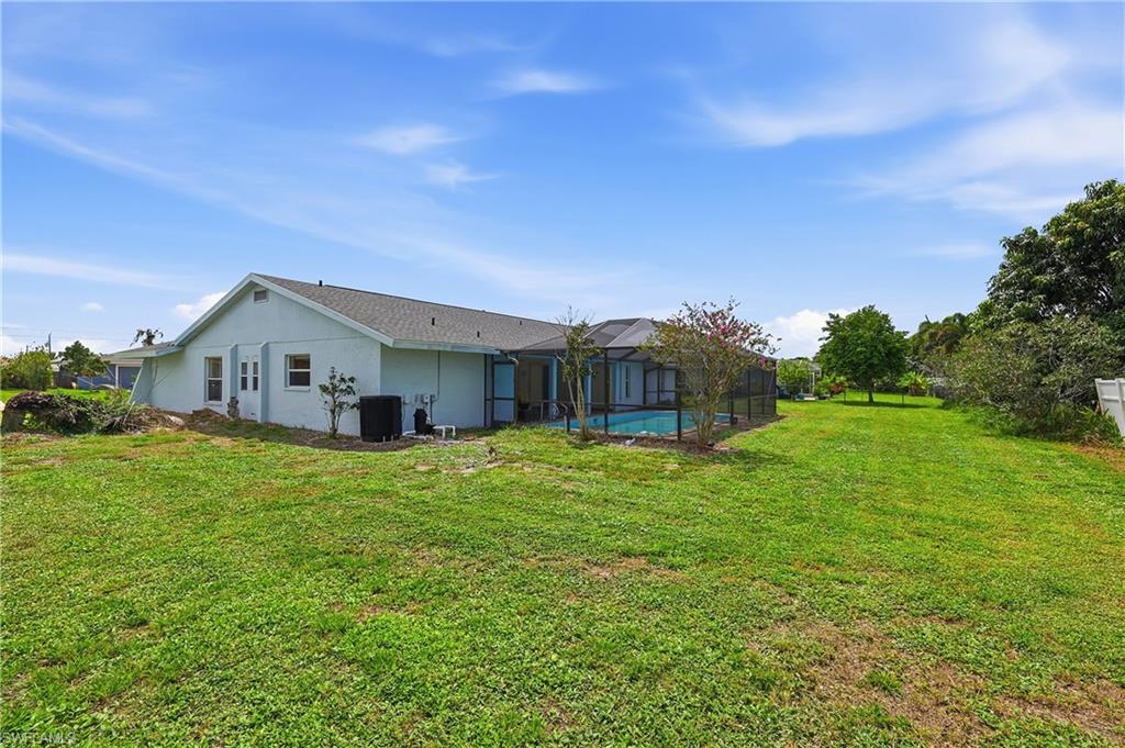 CAPE CORAL - Residential
