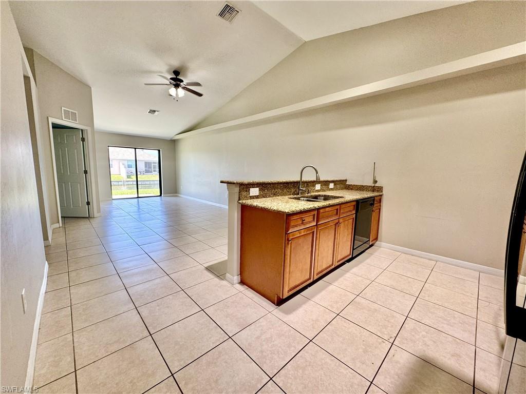 CAPE CORAL - Residential Lease