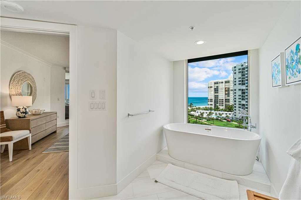 BRITTANY - Residential