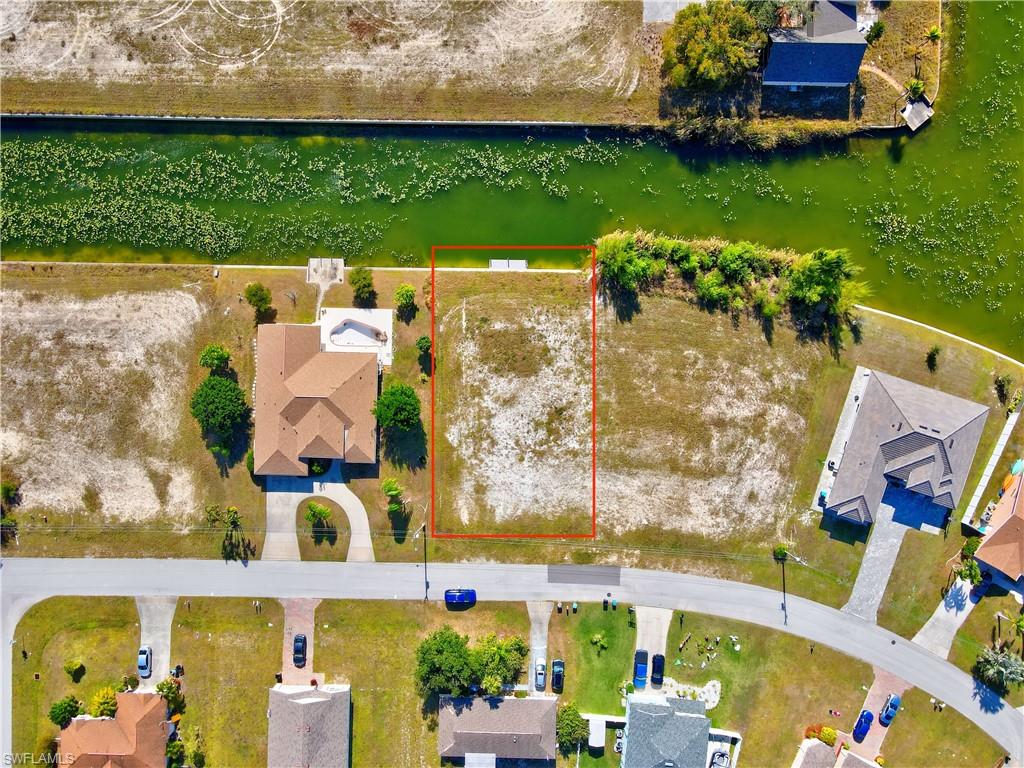CAPE CORAL - Land