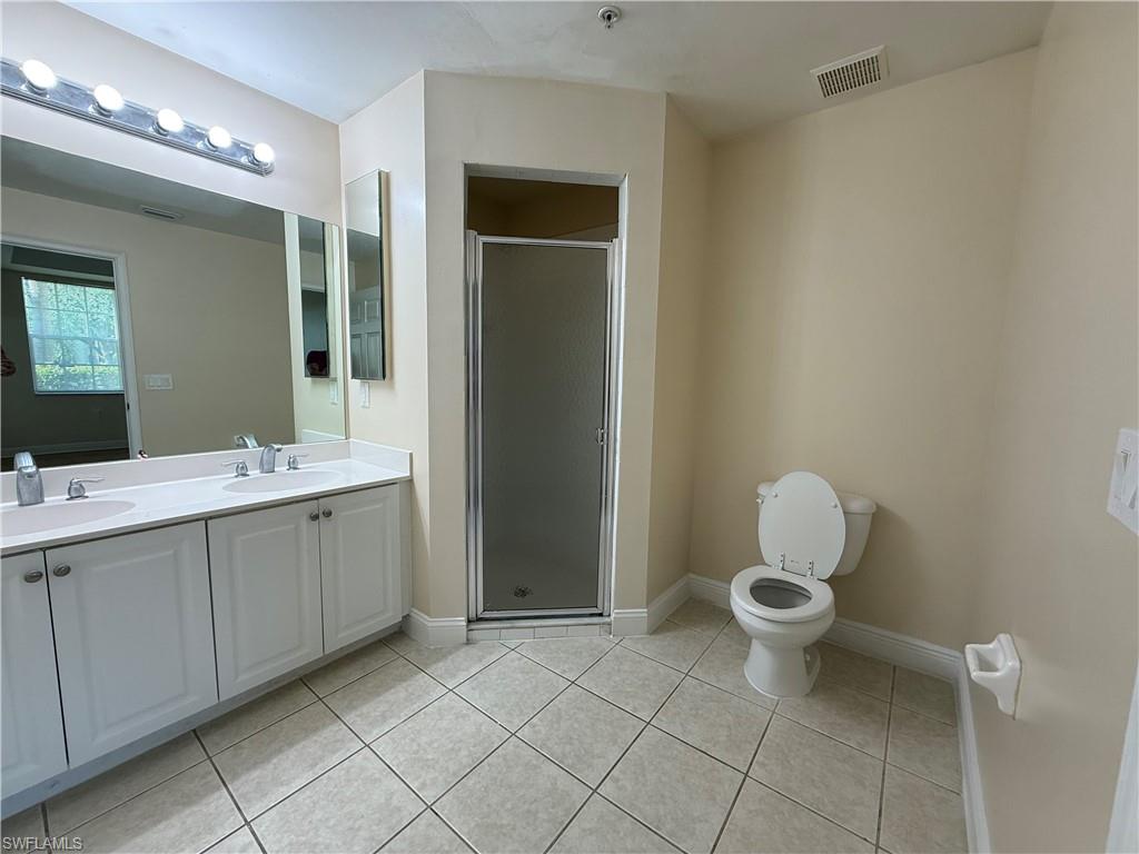 ISLES OF PORTO VISTA - Residential Lease