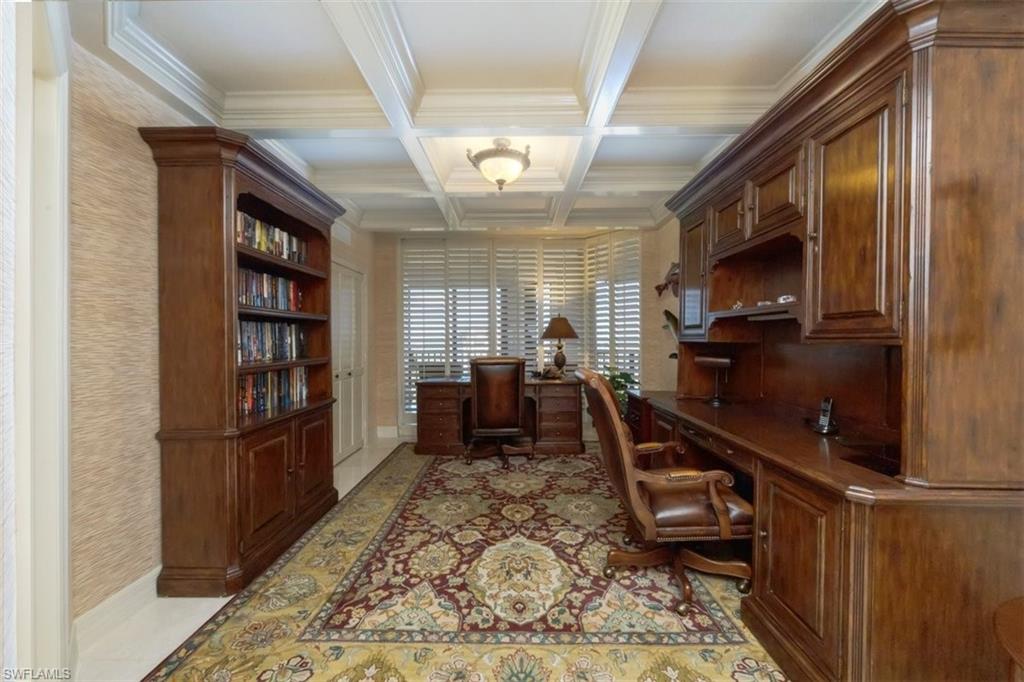 CARLYSLE AT BAY COLONY - Residential