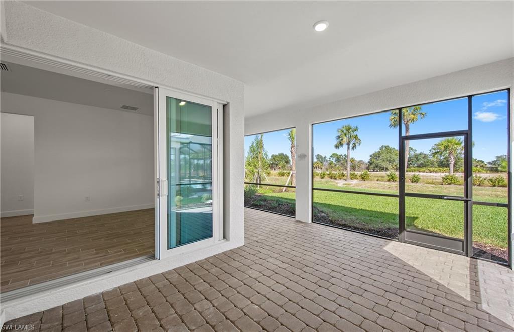 TERRAWALK - Residential