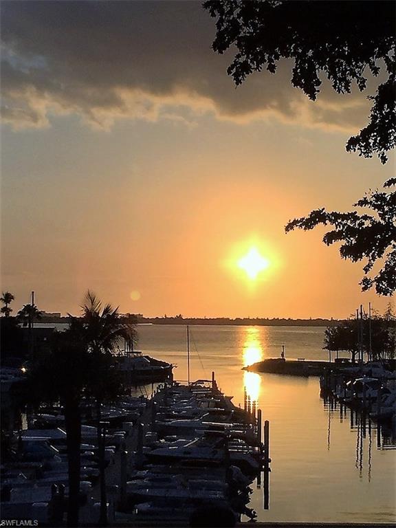 SUNSET HARBOR - Residential