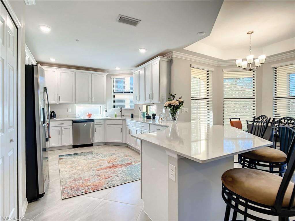 PRENTISS POINTE - Residential