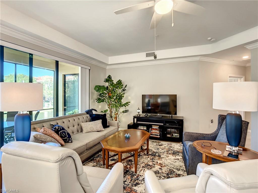PRENTISS POINTE - Residential