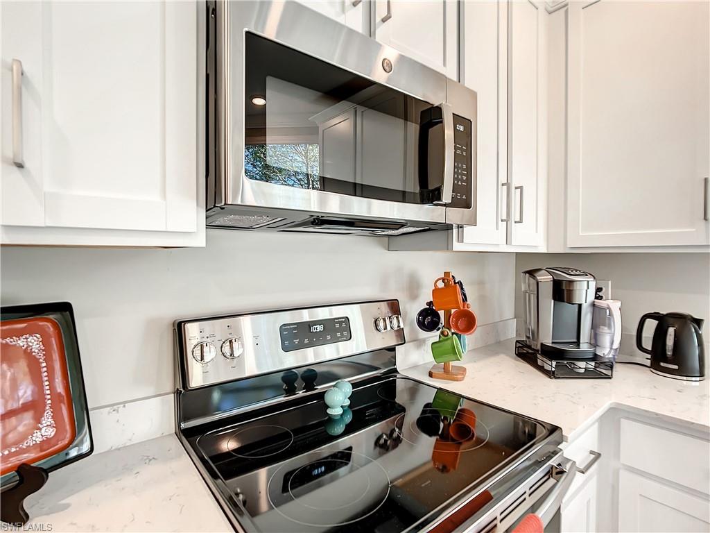 PRENTISS POINTE - Residential