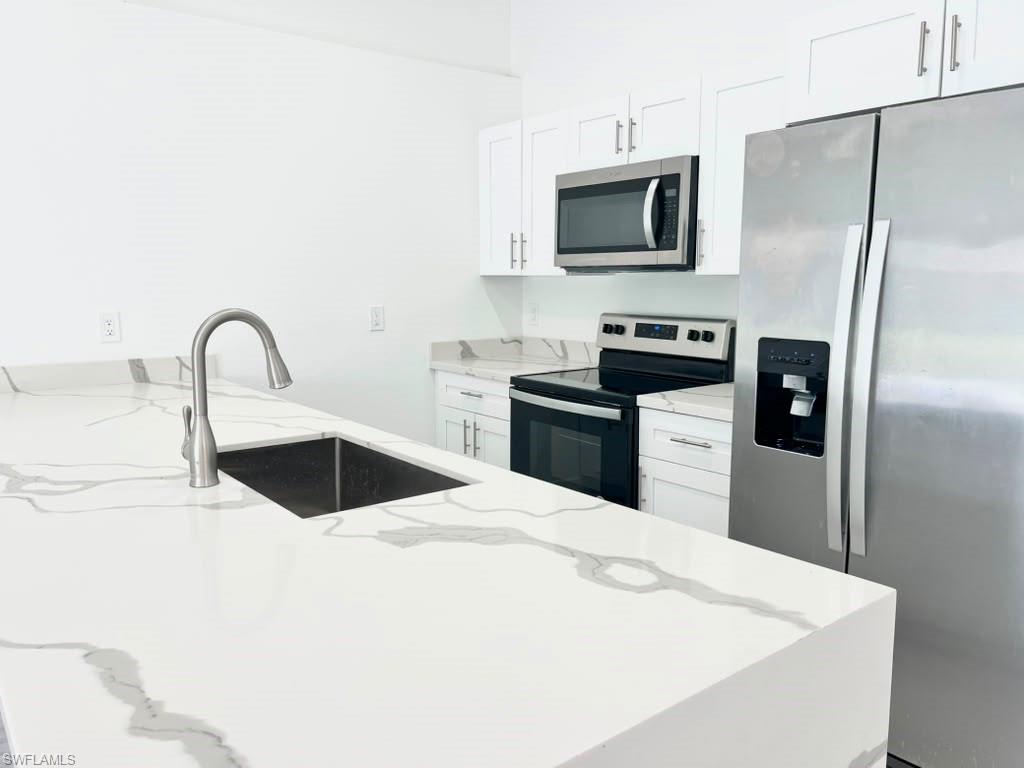 CAPE CORAL - Residential Lease