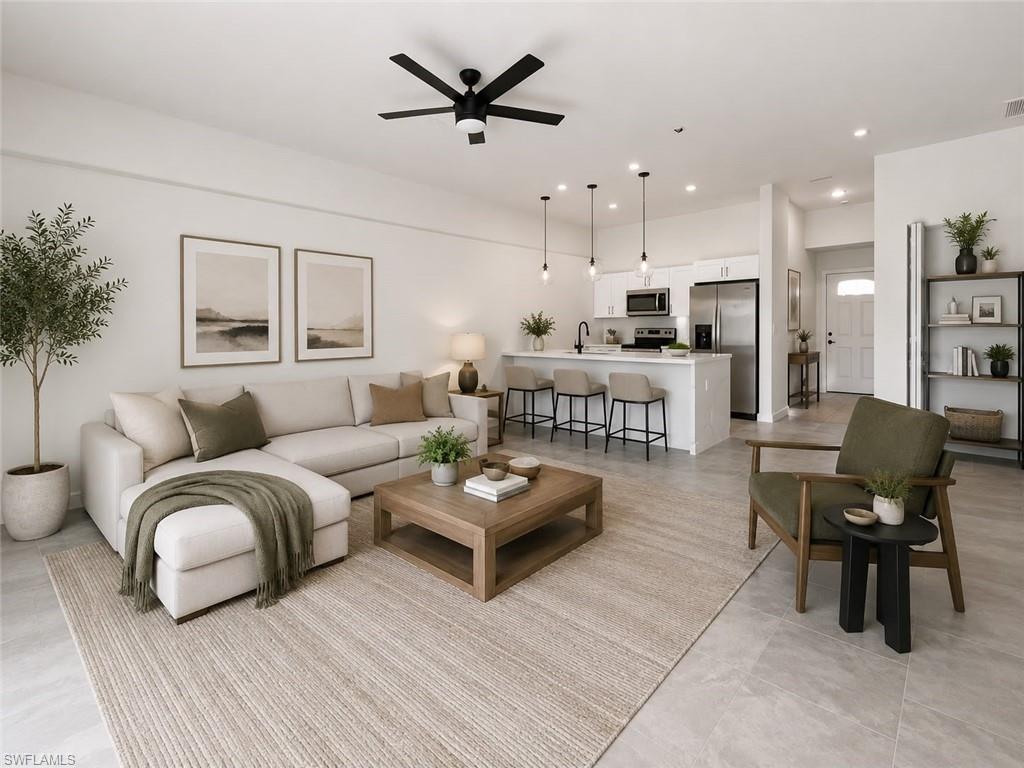 CAPE CORAL - Residential Lease