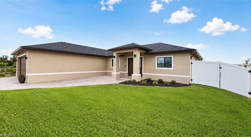 CAPE CORAL - Residential