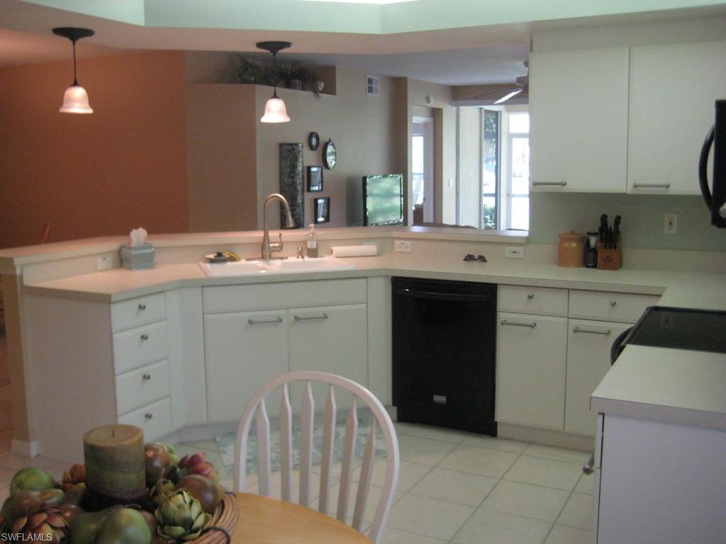 LIGHTHOUSE BAY - Residential