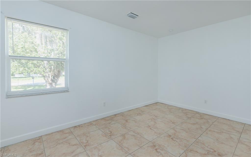 NORTH FORT MYERS - Residential