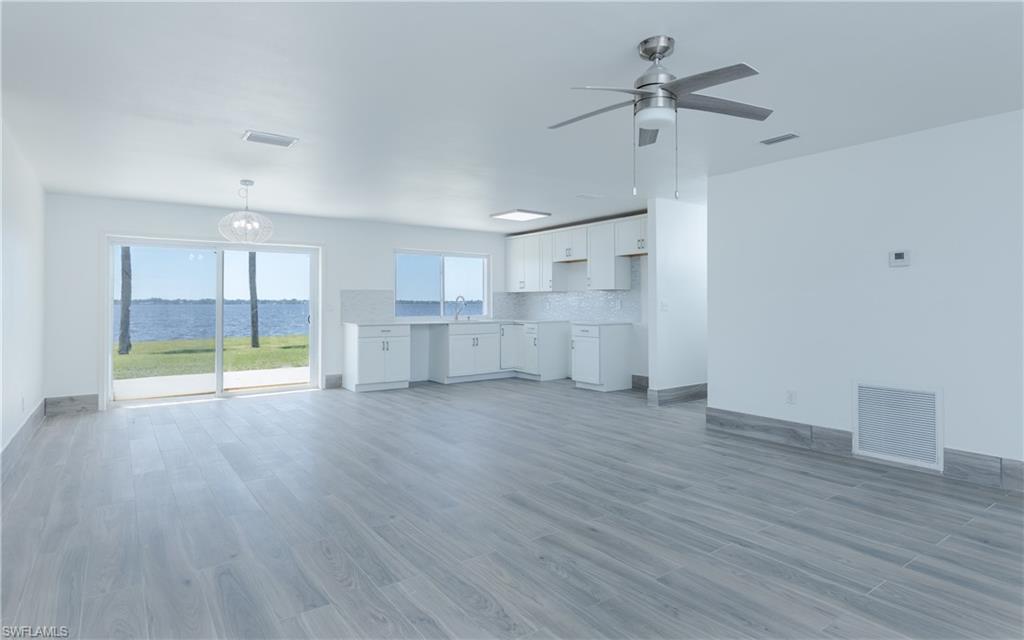 NORTH FORT MYERS - Residential