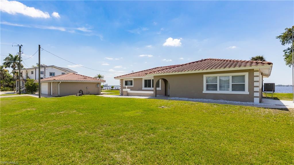 NORTH FORT MYERS - Residential