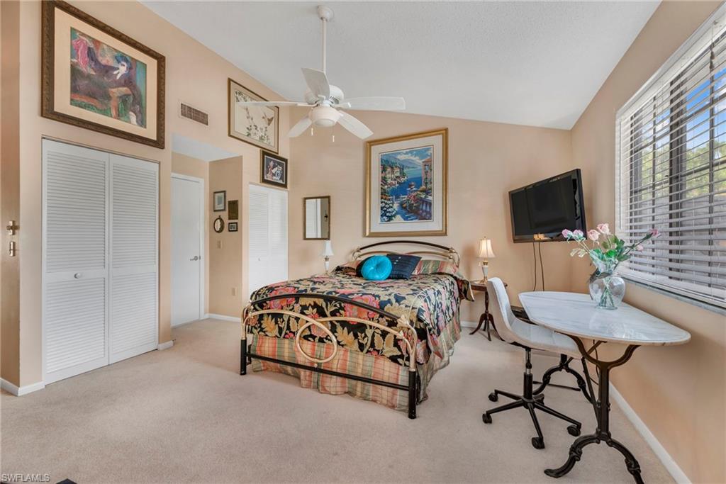 PELICAN RIDGE - Residential