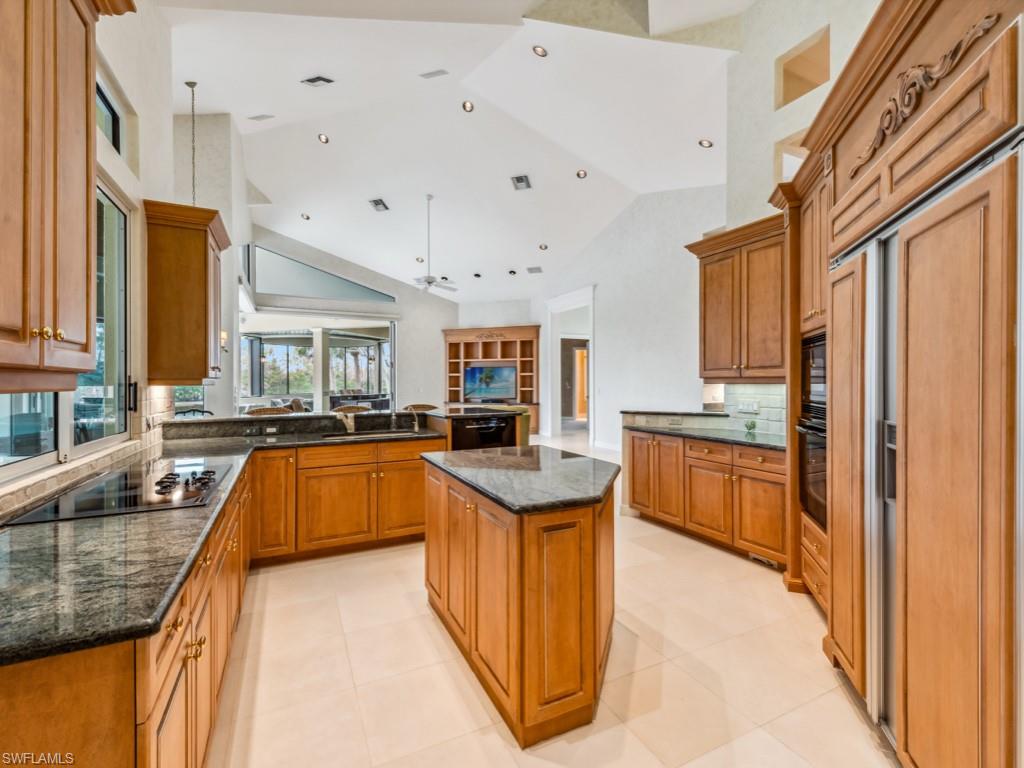 ROOKERY LAKE - Residential