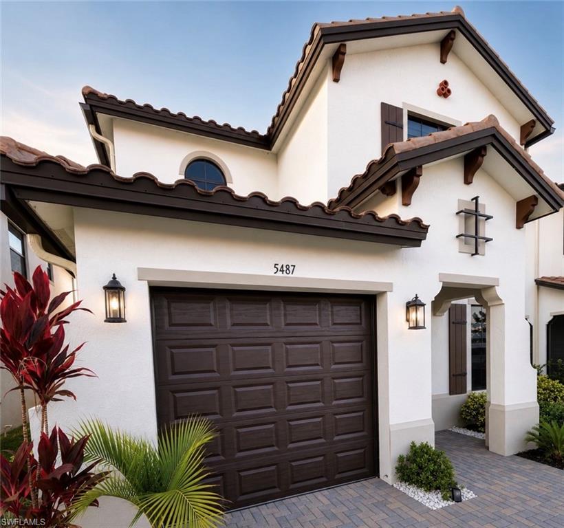 SILVERWOOD - Residential Lease