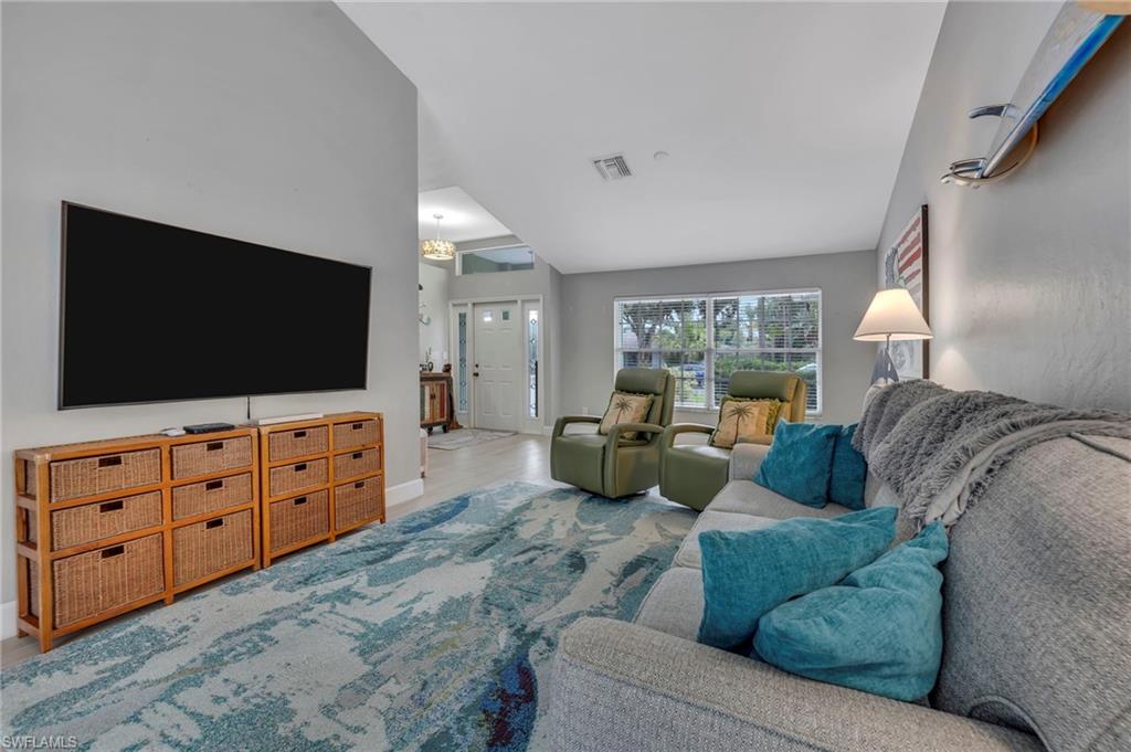 TURNBURY - Residential