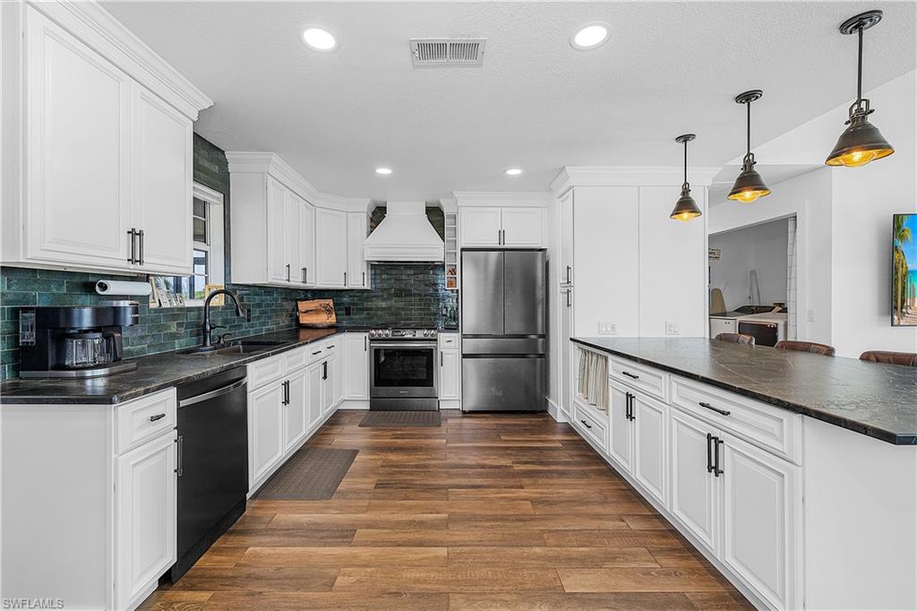 ST JAMES CITY - Residential